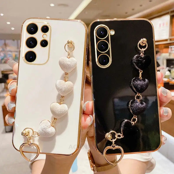 Love Heart Bracelet Case for Samsung S9/S10/S20/S21/S22/S23, Note 9/10/20 Ultra with Decorative Charm