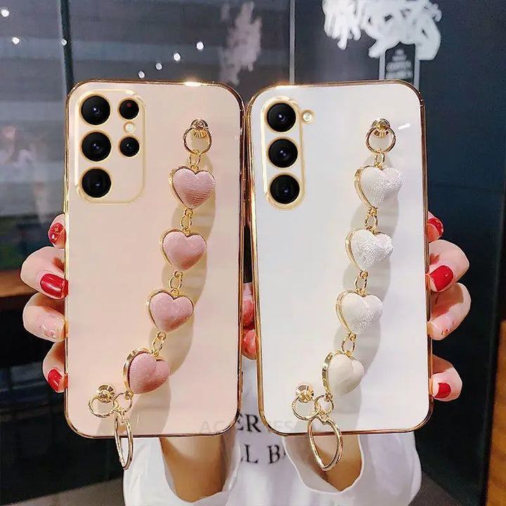 Love Heart Bracelet Case for Samsung S9/S10/S20/S21/S22/S23, Note 9/10/20 Ultra with Decorative Charm
