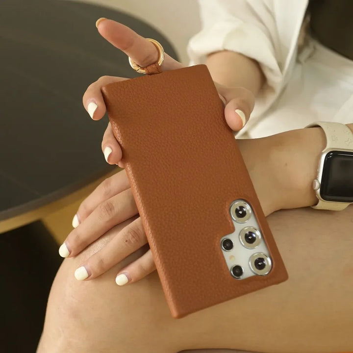 Luxury Cowhide Leather Crossbody Lanyard Case for Samsung S24, S23, S22, S21, and S20FE, Stylish and Durable Design