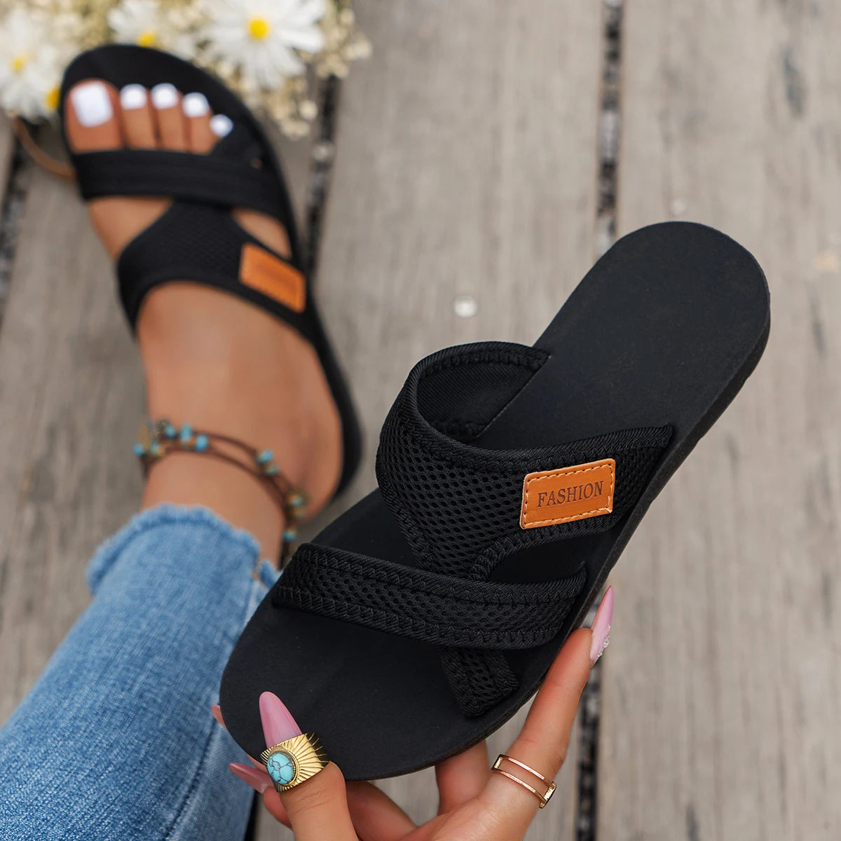 Women's Sandals, Mesh Breathable, Comfortable and Skin-Friendly, Suitable for Both Indoor and Outdoor Wear, Flat Sandals