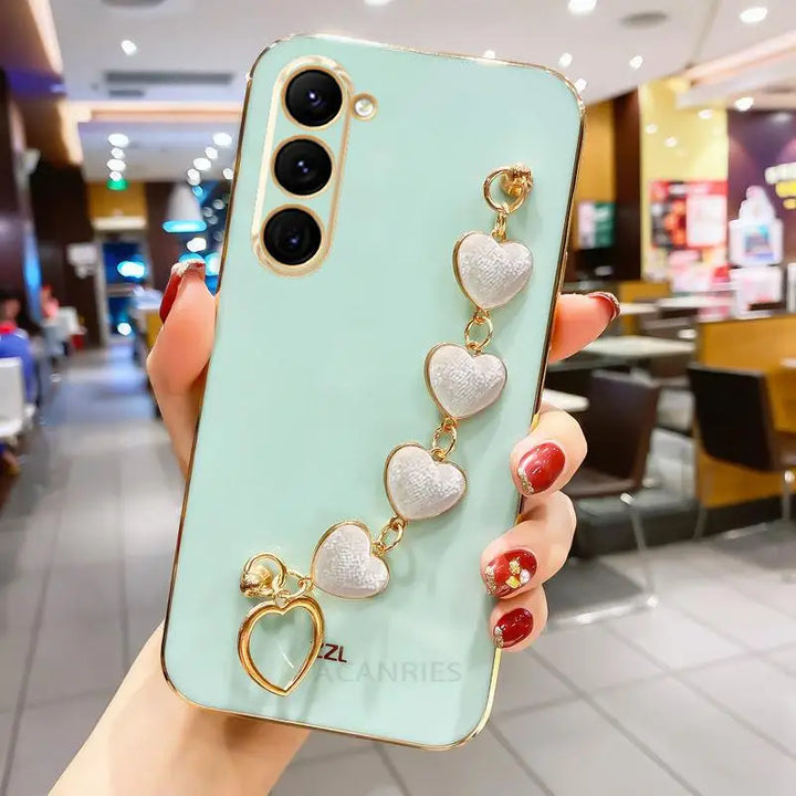Love Heart Bracelet Case for Samsung S9/S10/S20/S21/S22/S23, Note 9/10/20 Ultra with Decorative Charm